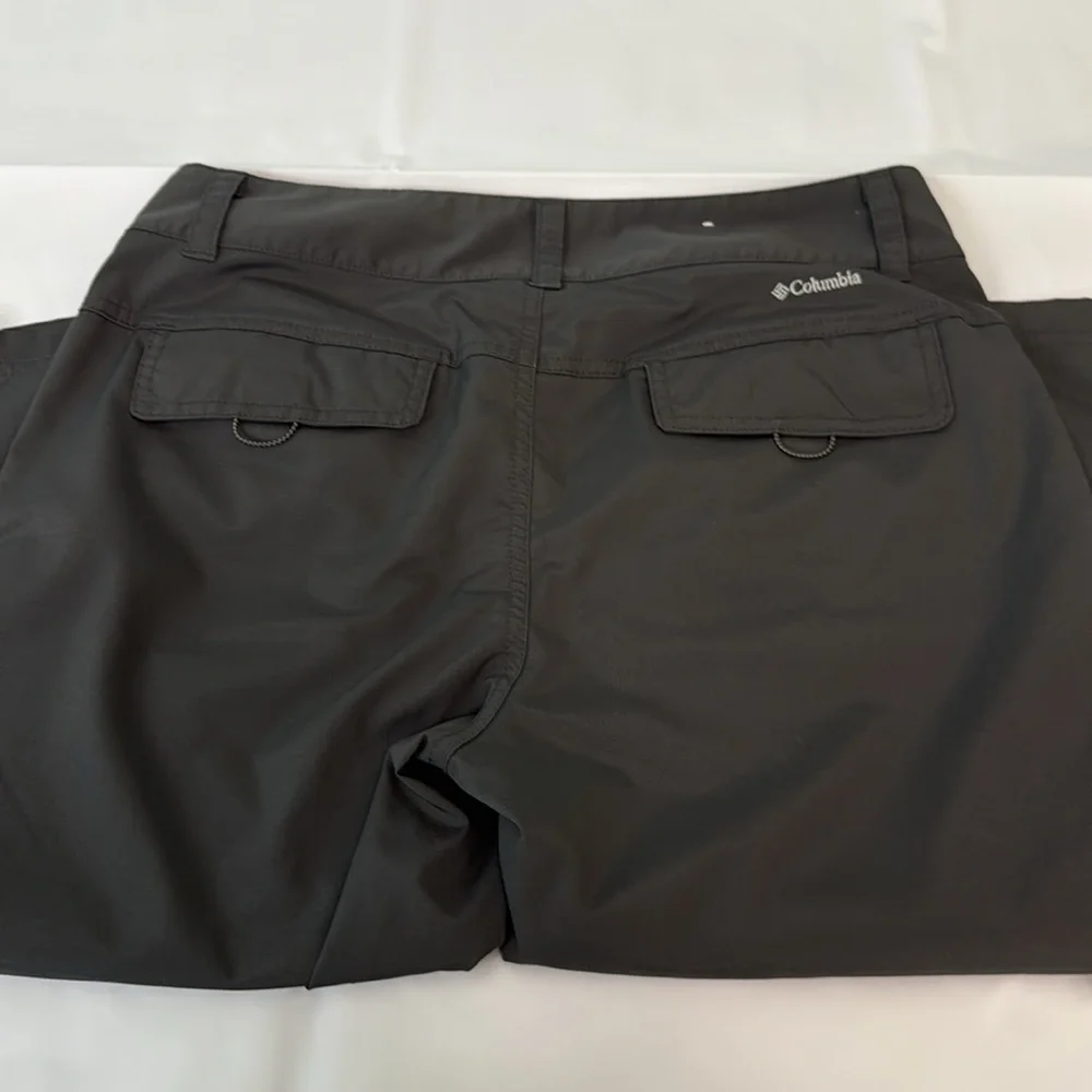 Columbia Women's Gray Capris - Picture 3 of 4